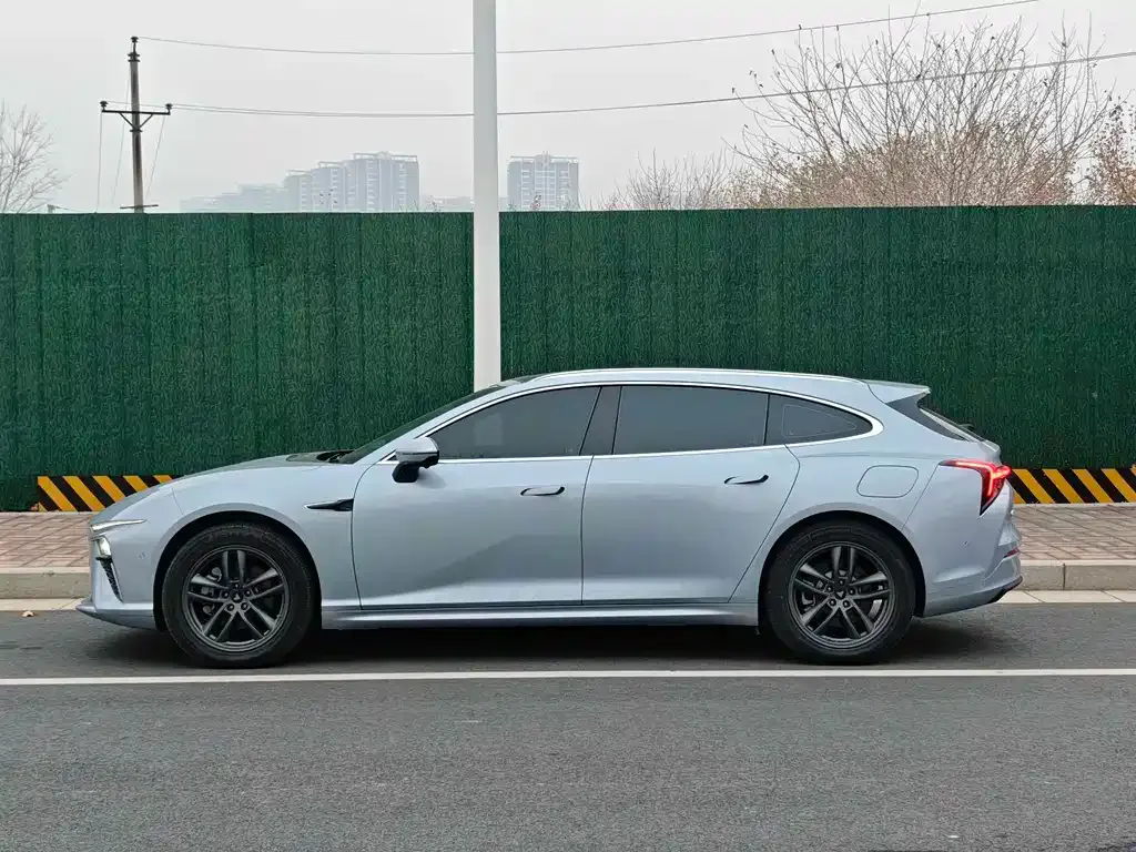Neta S Shooting Brake 2025 из CN, фото 6
