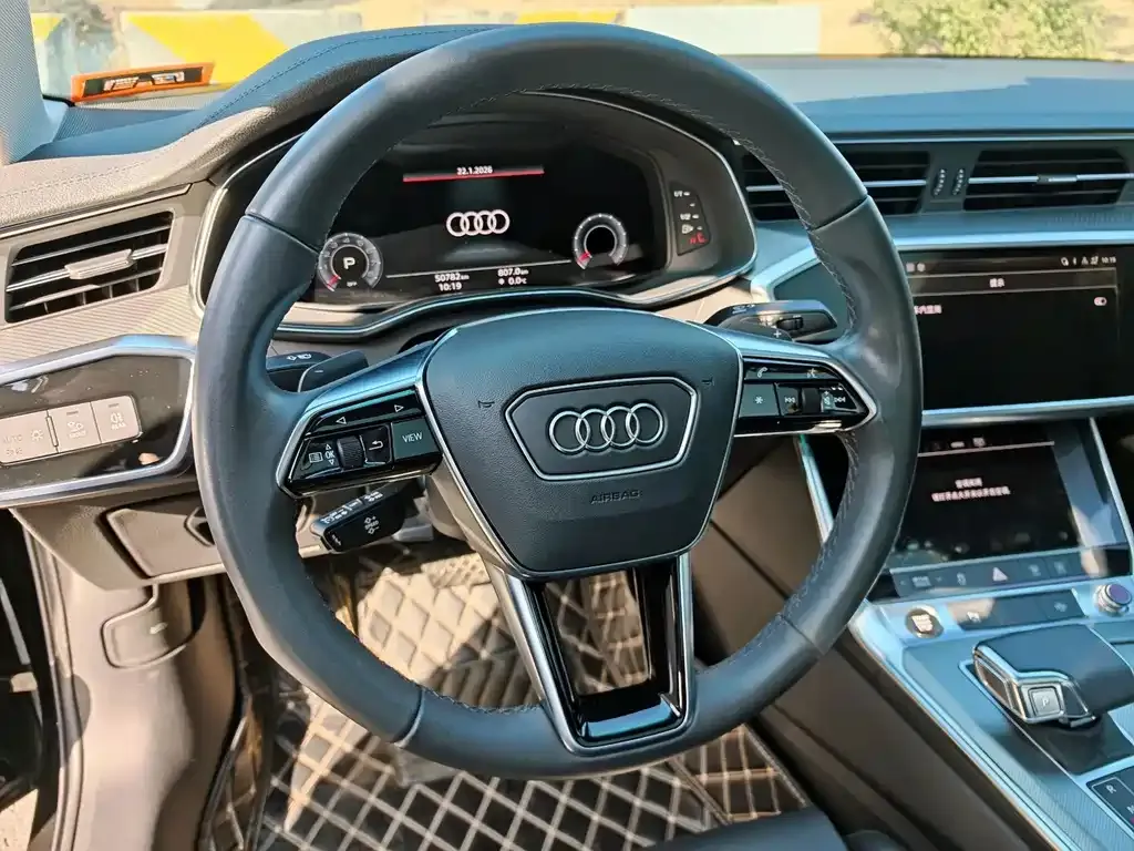 Audi A6L 2021 из CN, фото 5