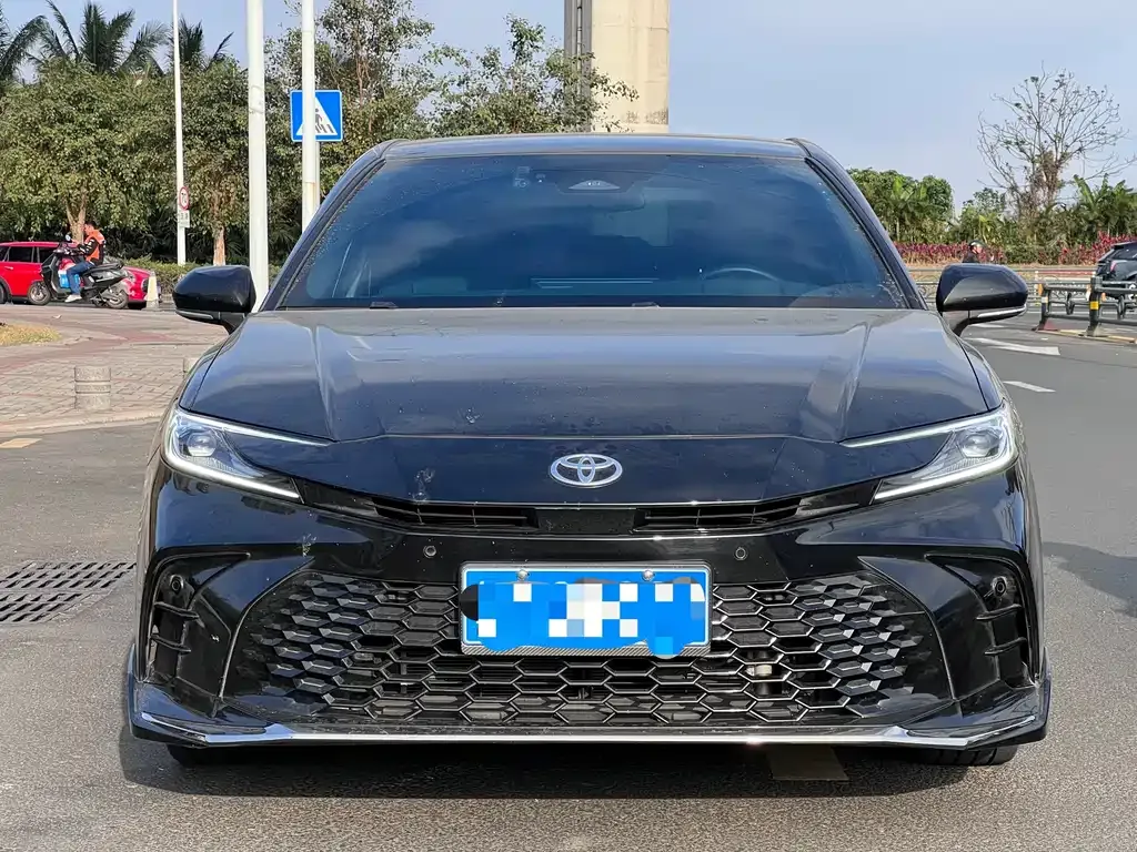 Toyota Camry 2024 из CN, фото 6