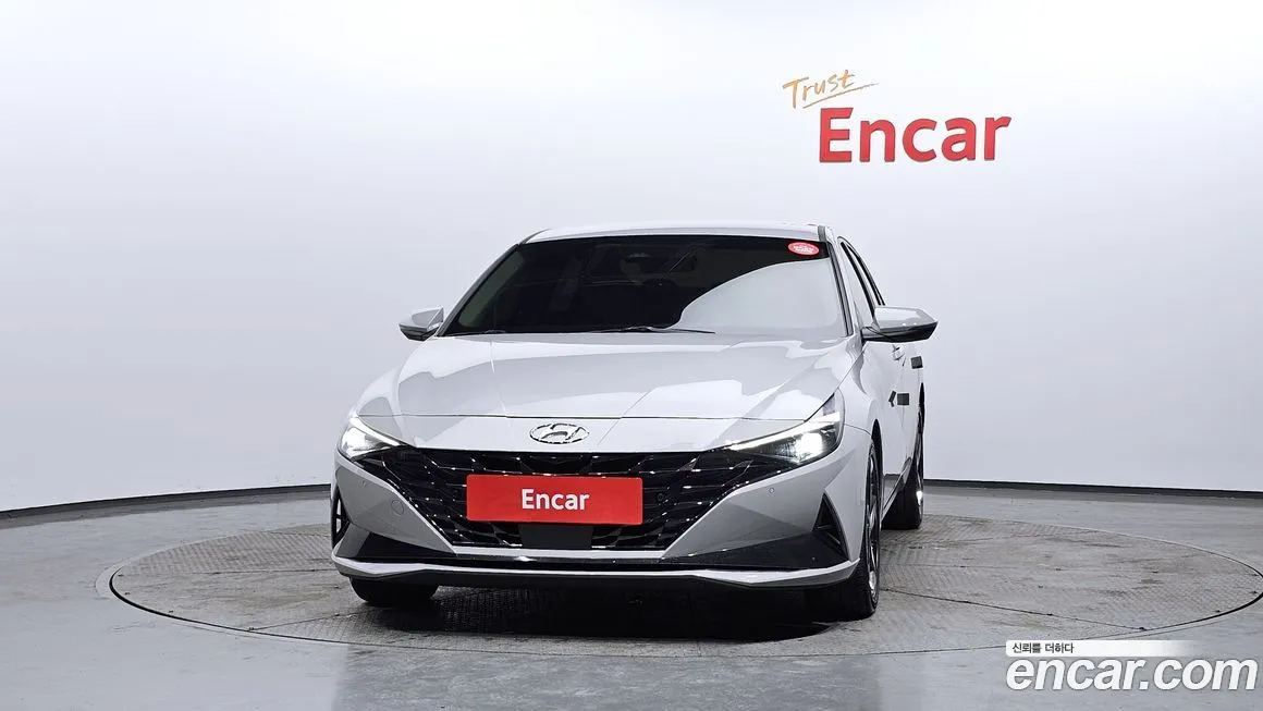 Hyundai AVANTE — фото 2