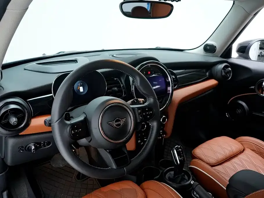 MINI Cooper (3-door) 2023 из CN, фото 5