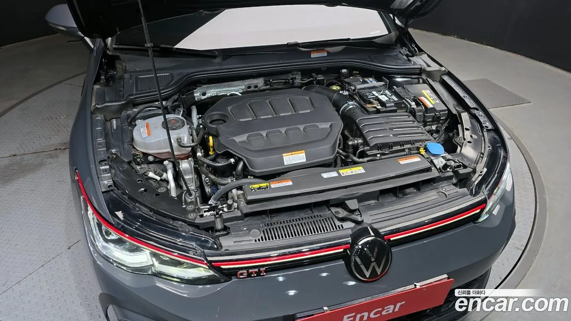 Volkswagen Golf 2024 из KR, фото 7