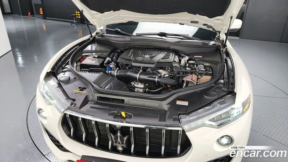 Maserati Levante 2022 из KR, фото 10