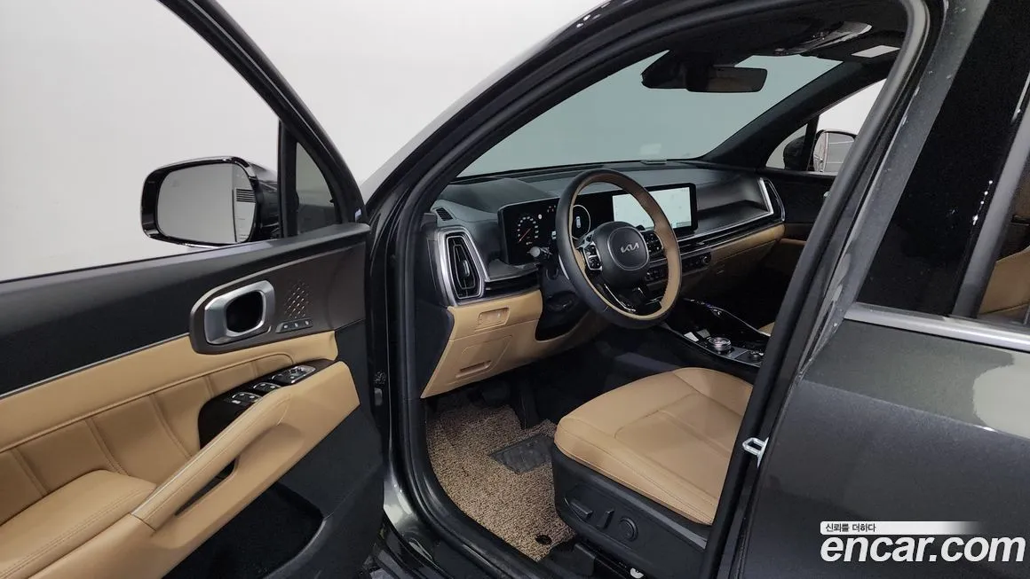 Kia Sorento — фото 6