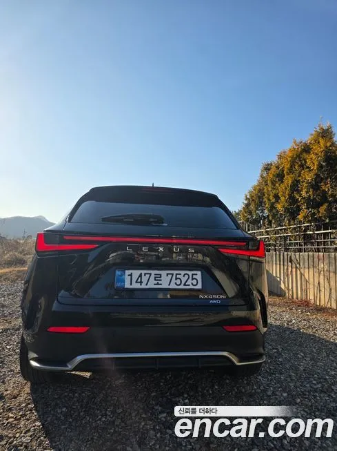 Lexus NX — фото 2