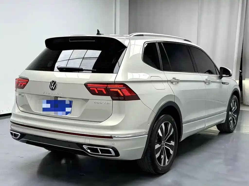 Volkswagen Tiguan L 2022 из CN, фото 9