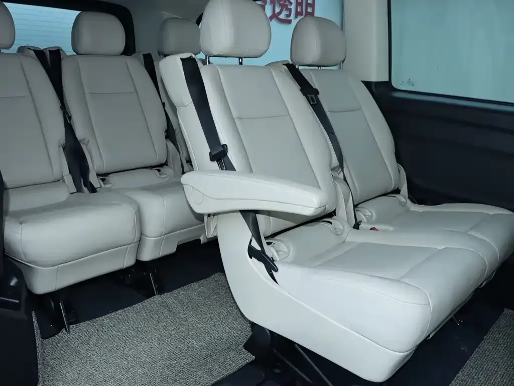 Mercedes-Benz Vito 2023 из CN, фото 10