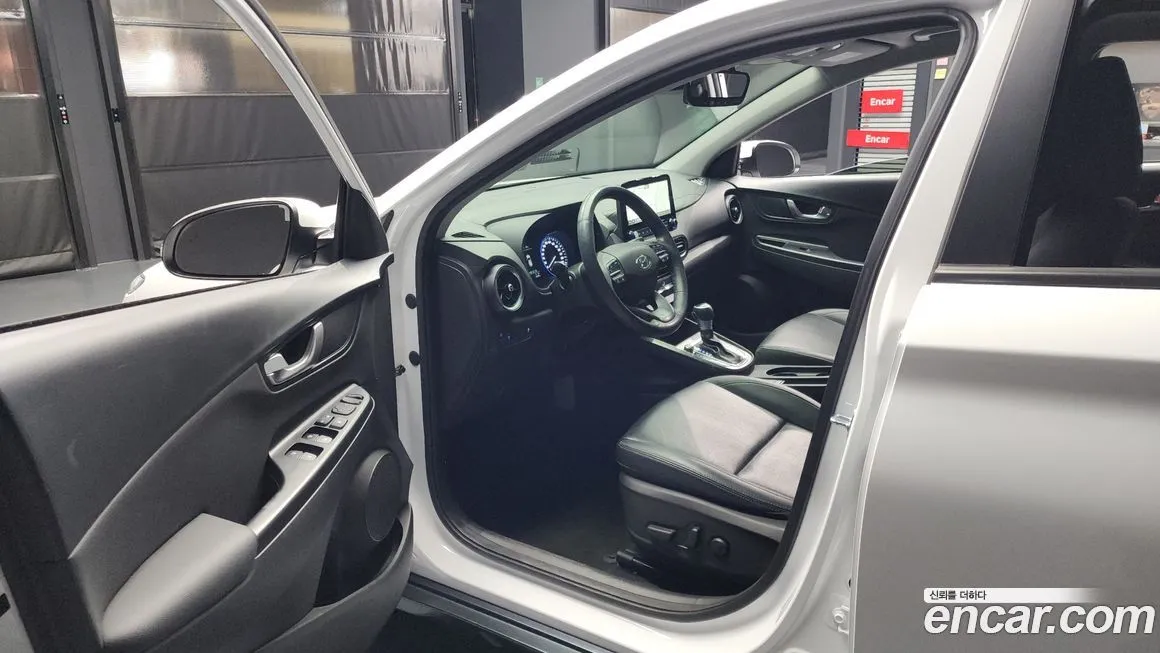 Hyundai Kona 2023 из KR, фото 4