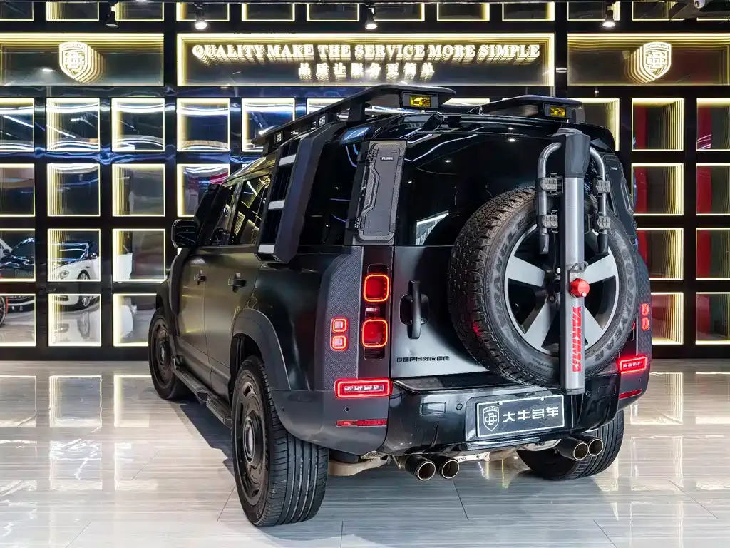 Land Rover Defender — фото 3