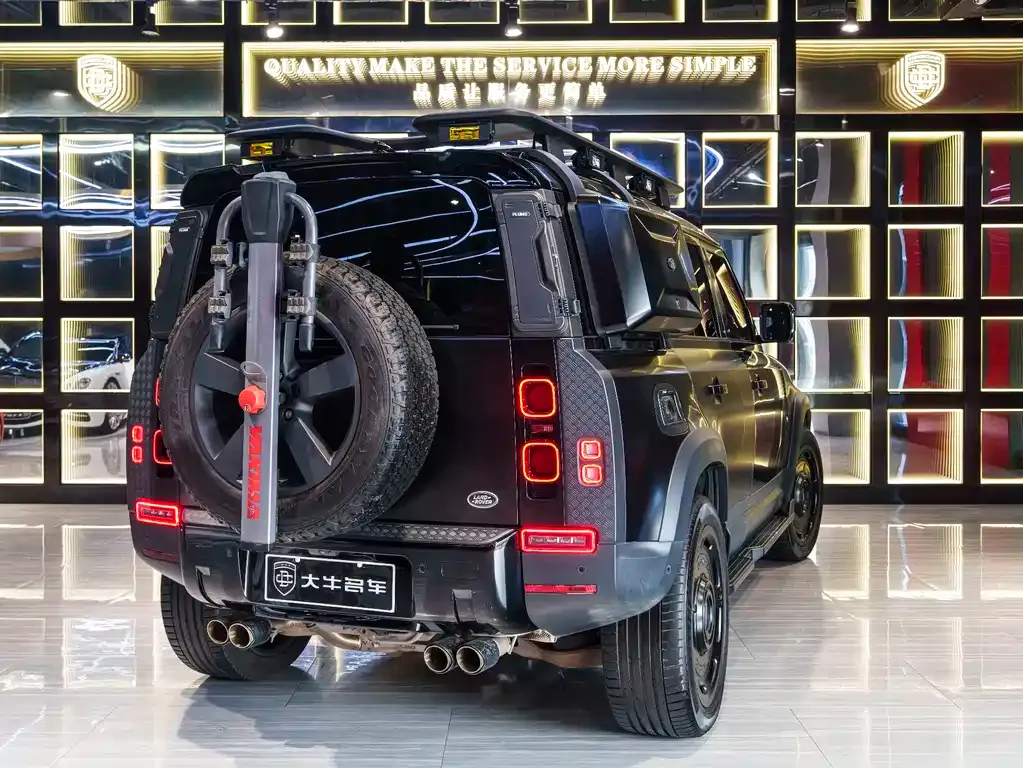Land Rover Defender — фото 8