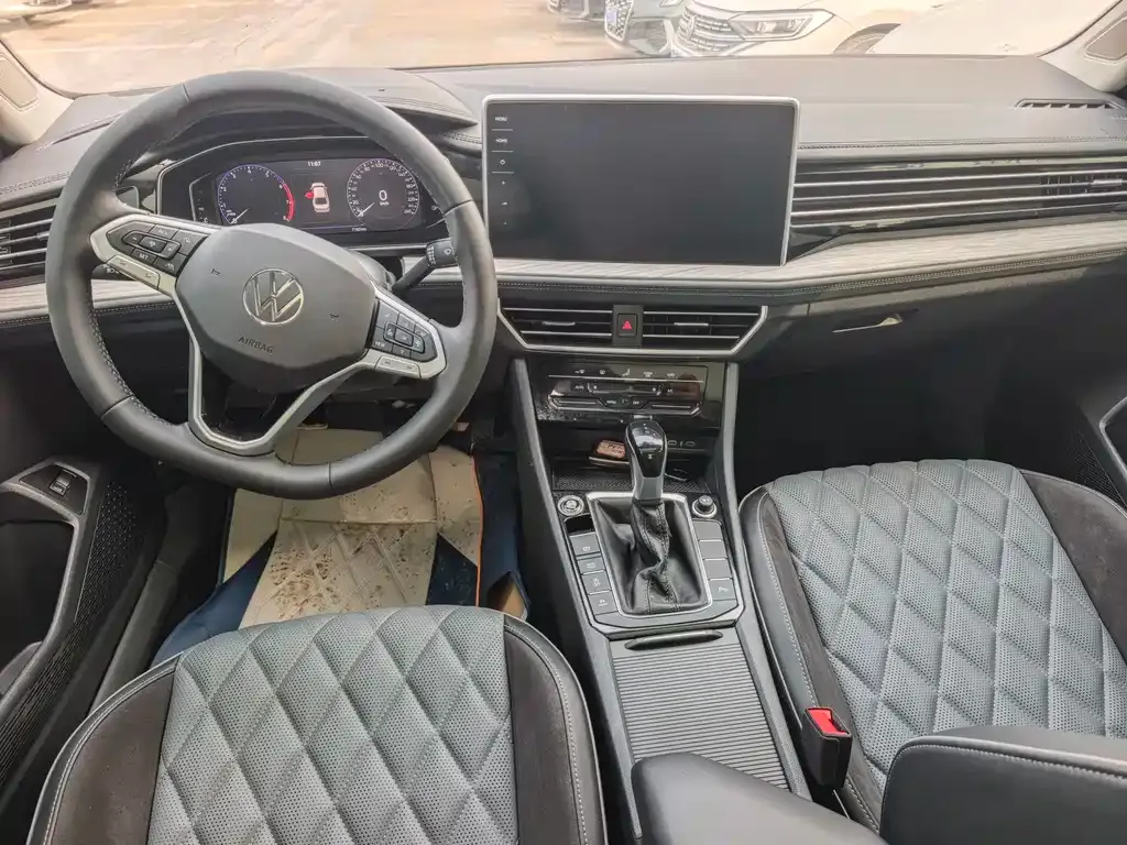 Volkswagen Sagitar 2024 из CN, фото 6