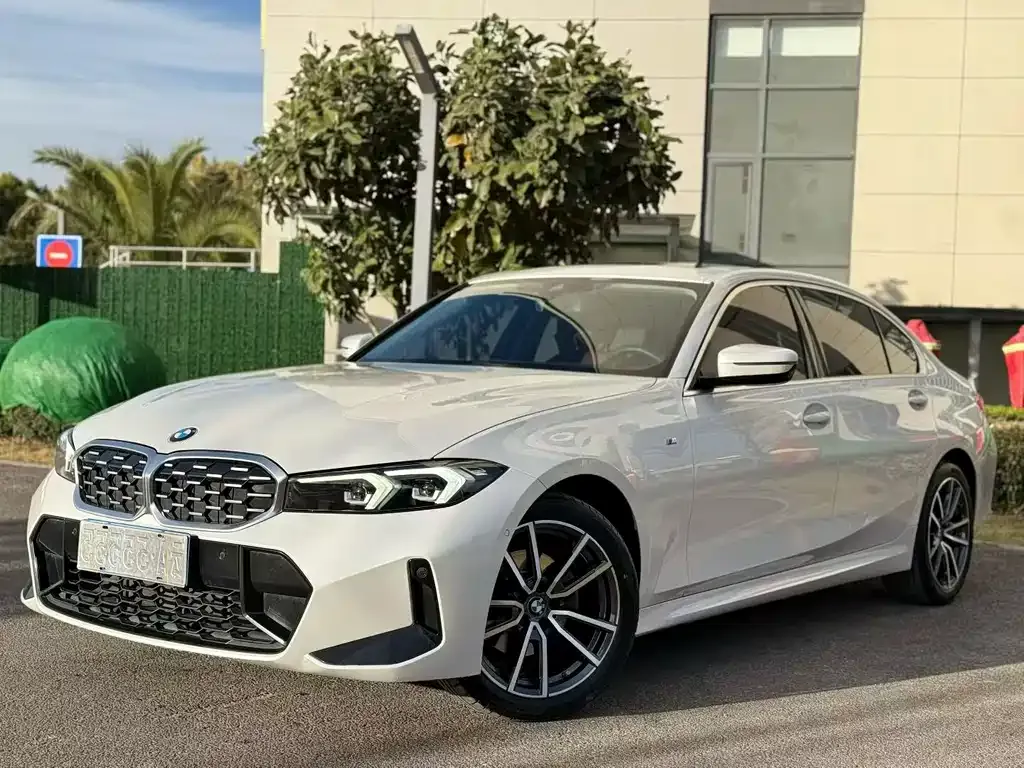 BMW 3 Series — фото 1