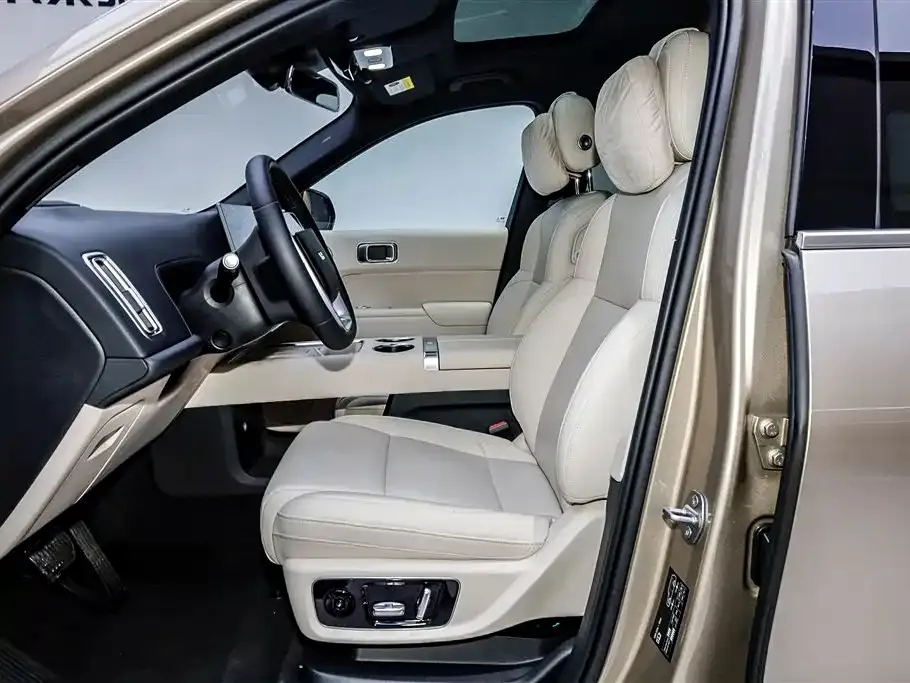 Li Auto L8 2024 из CN, фото 3