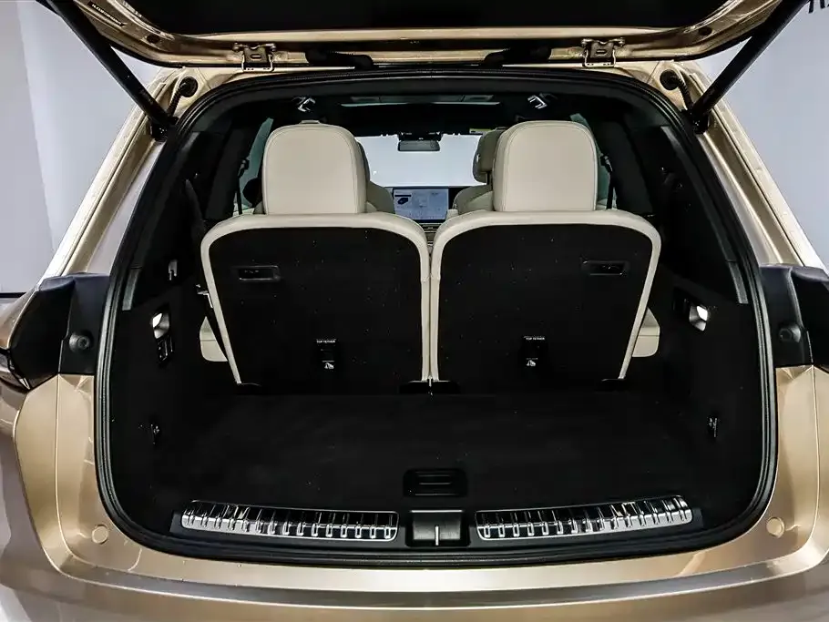 Li Auto L8 2024 из CN, фото 9
