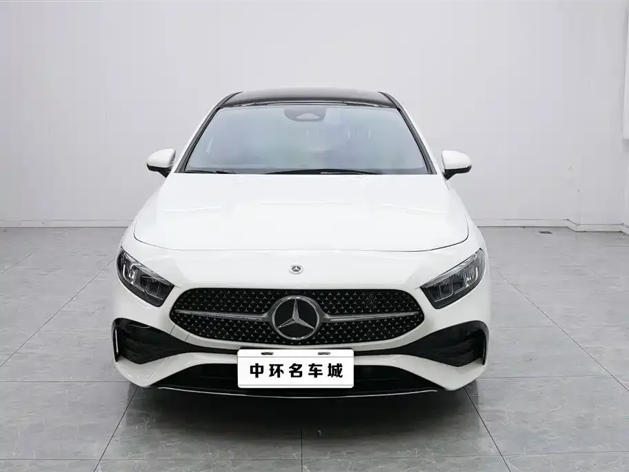 Mercedes-Benz A-Class 2023 из CN, фото 2