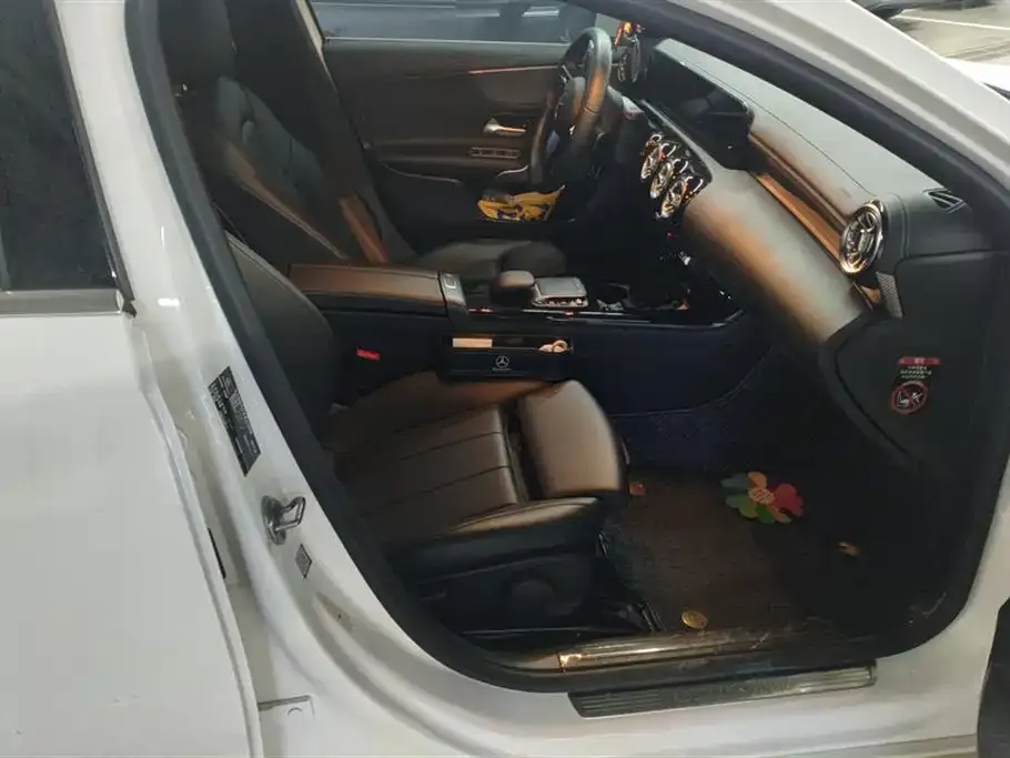 Mercedes-Benz A-Class 2021 из CN, фото 7