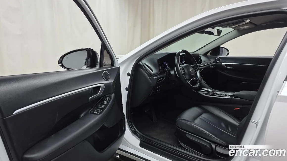 Hyundai Sonata 2022 из KR, фото 9