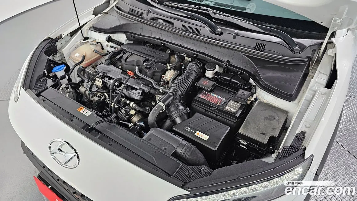 Hyundai Kona — фото 10