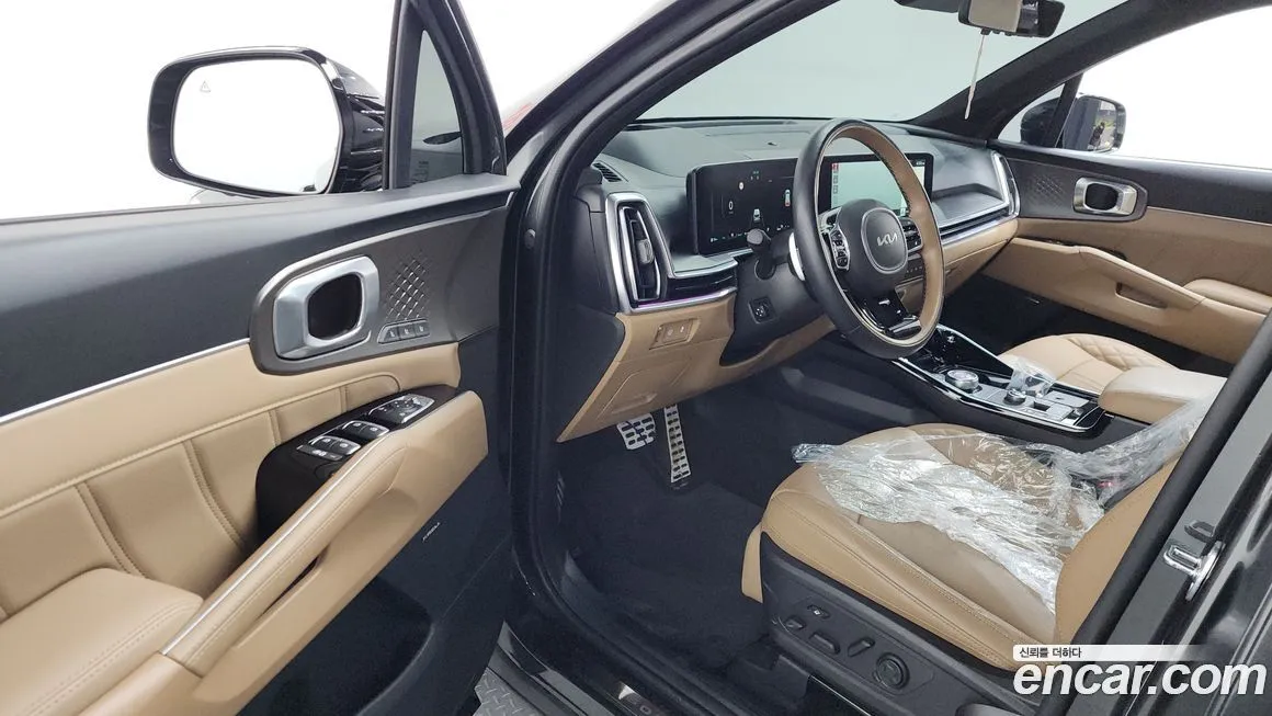 Kia Sorento — фото 5