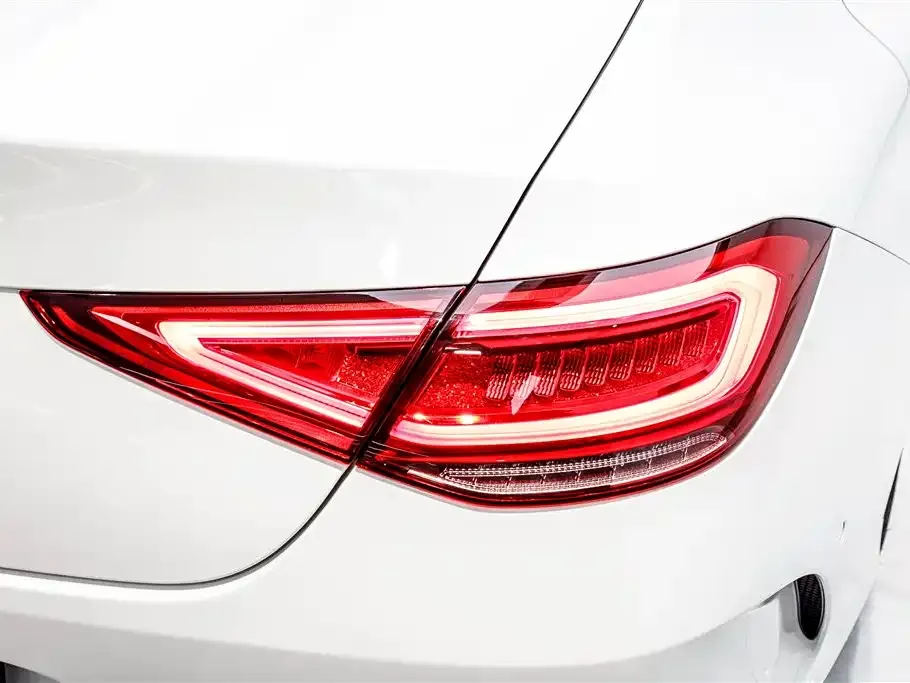 Mercedes-Benz CLS — фото 7