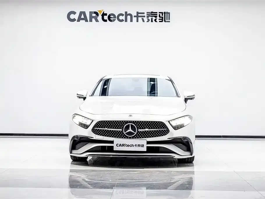 Mercedes-Benz CLS — фото 2