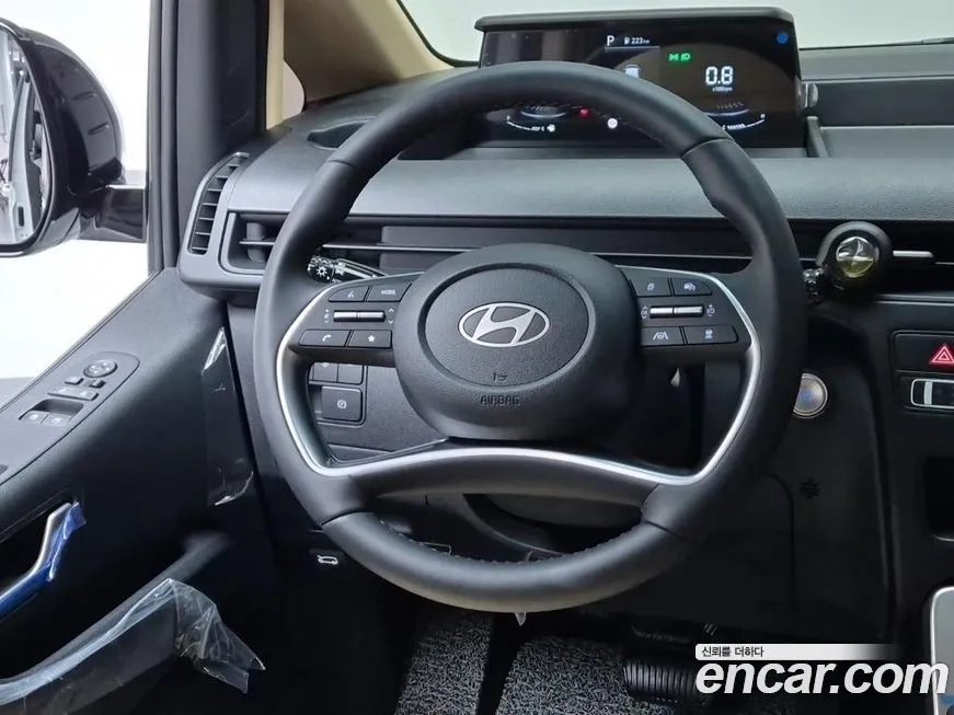 Hyundai Staria — фото 4