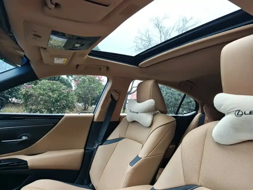 Lexus ES 2022 из CN, фото 6