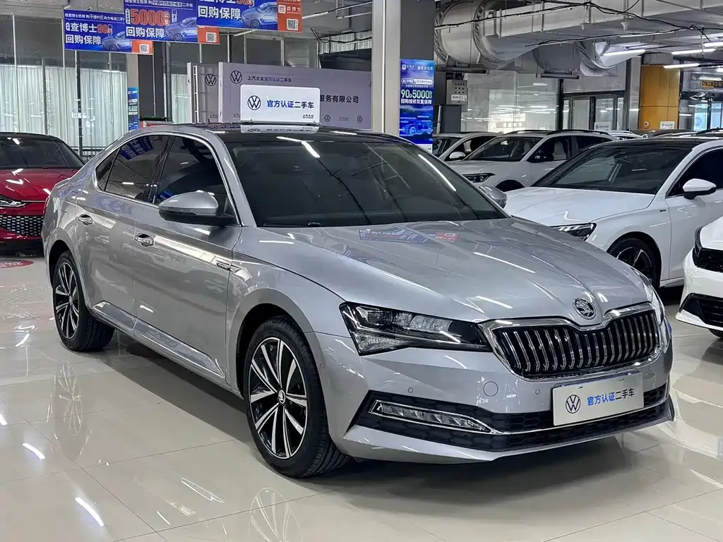 Skoda Superb 2024 из CN, фото 4