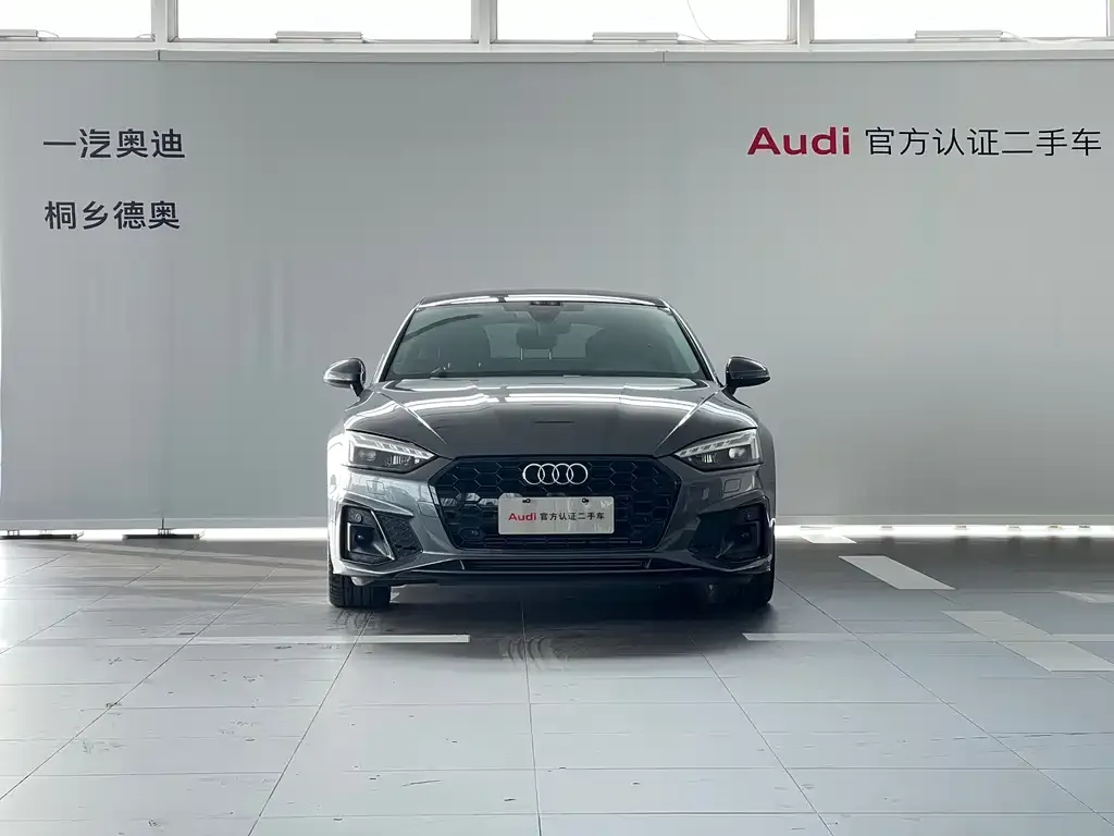 Audi A5 (Import) 2023 из CN, фото 2