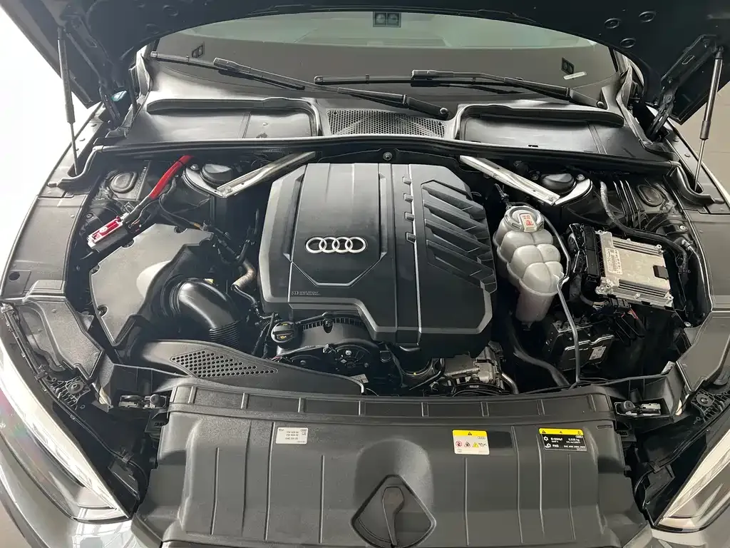 Audi A5 (Import) 2023 из CN, фото 5
