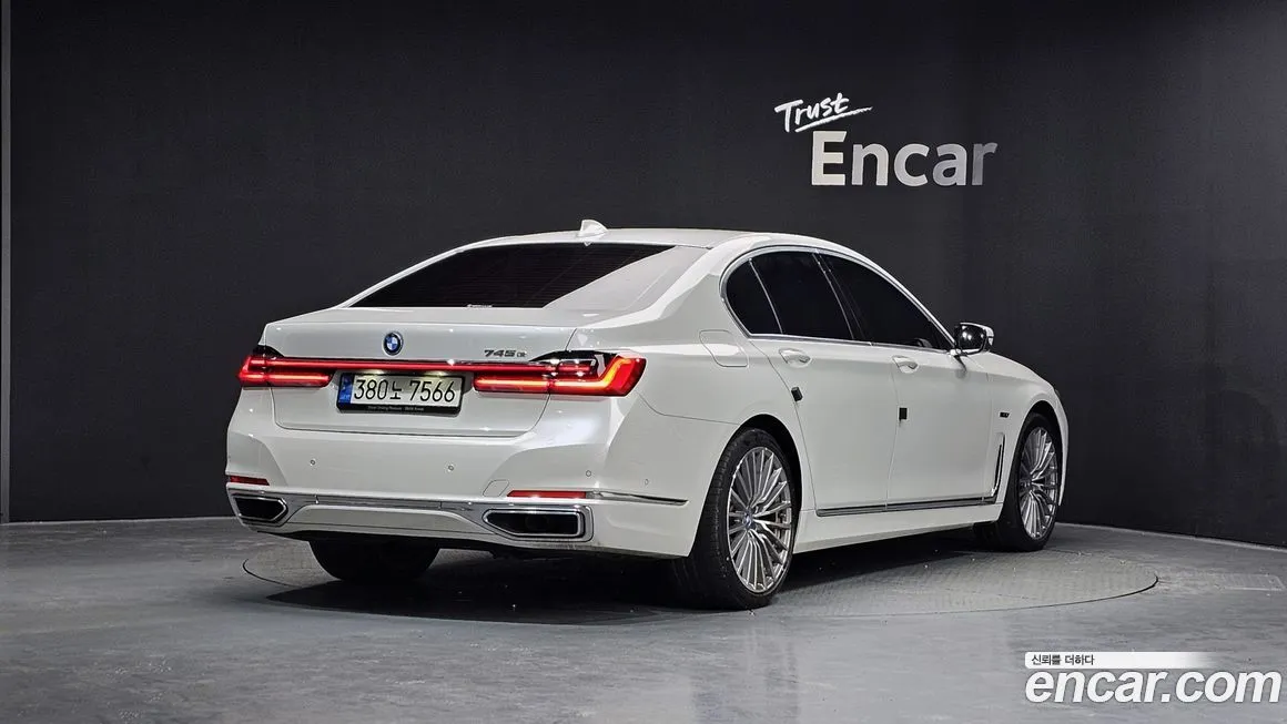BMW 7-Series 2022 из KR, фото 2