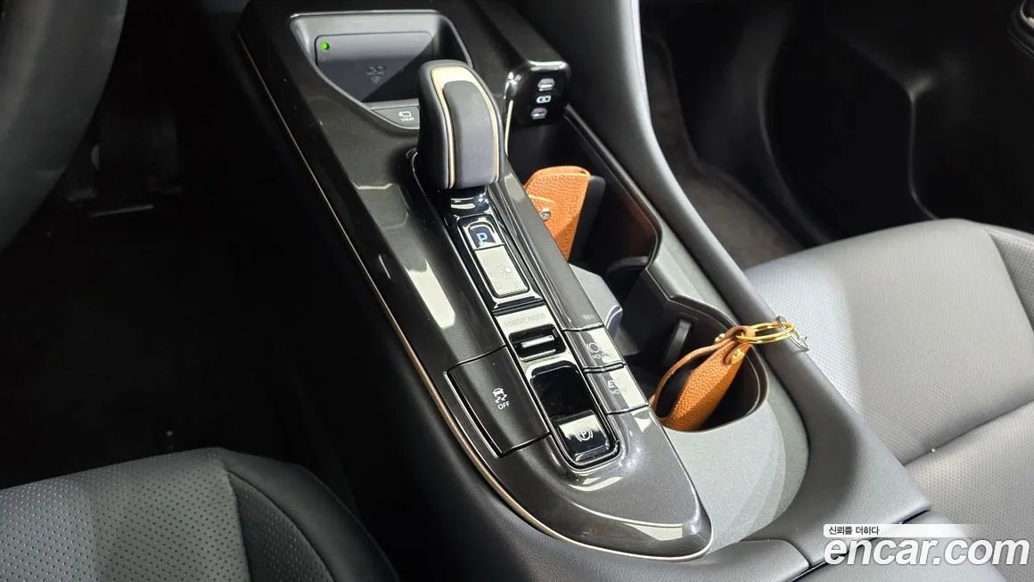 Toyota Crown 2025 из KR, фото 4