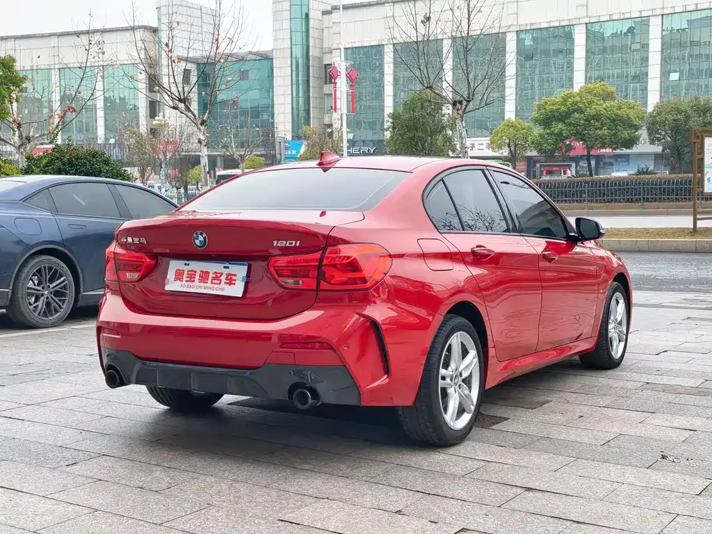 BMW 1 Series 2021 из CN, фото 7