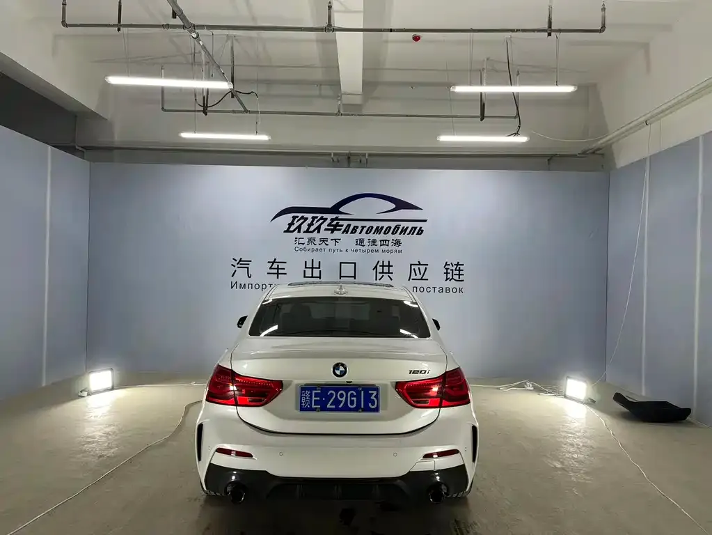 BMW 1 Series 2022 из CN, фото 7