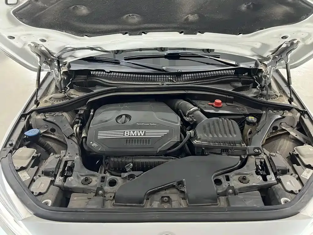 BMW 1 Series 2022 из CN, фото 6