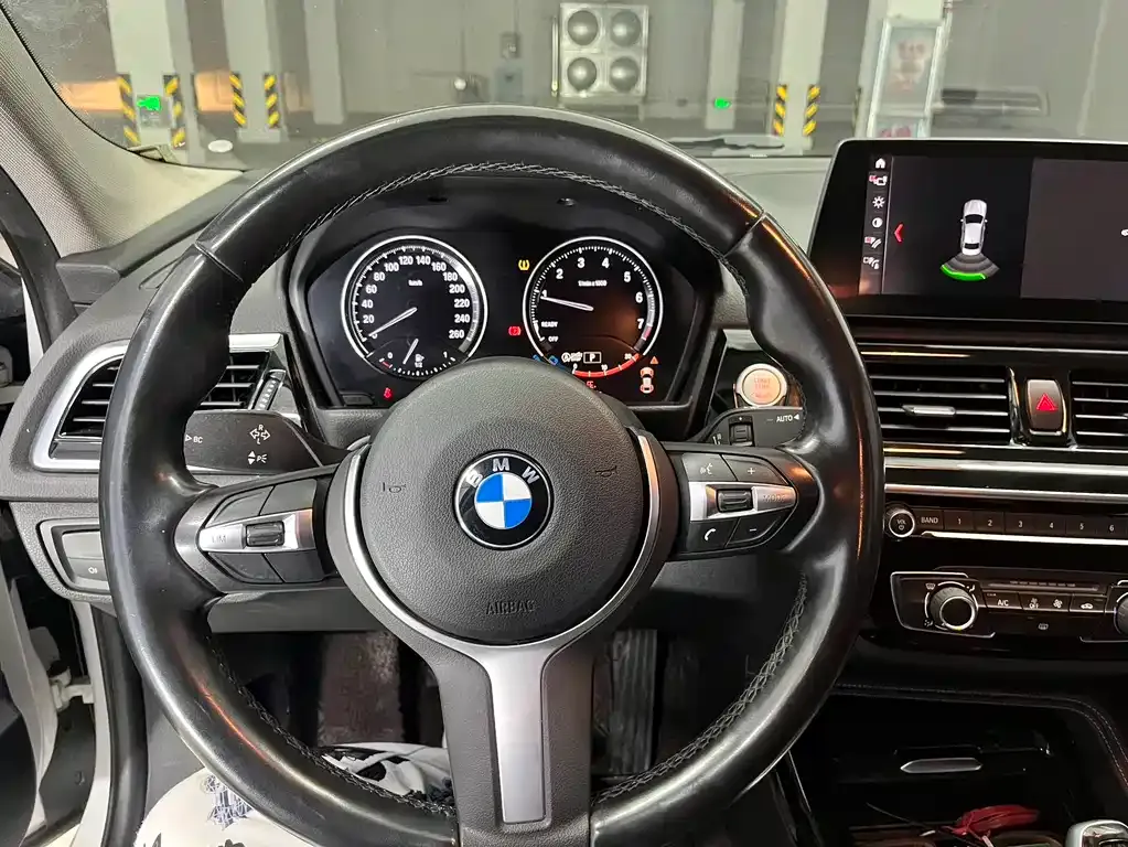 BMW 1 Series 2022 из CN, фото 9