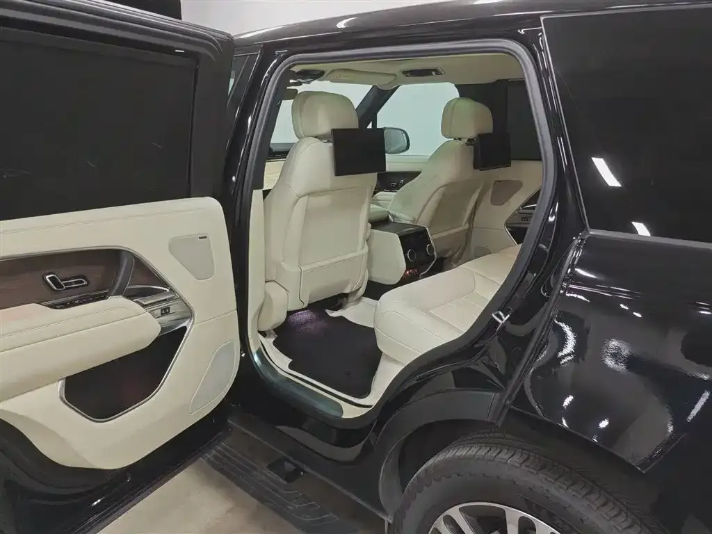 Land Rover Range Rover 2023 из CN, фото 4