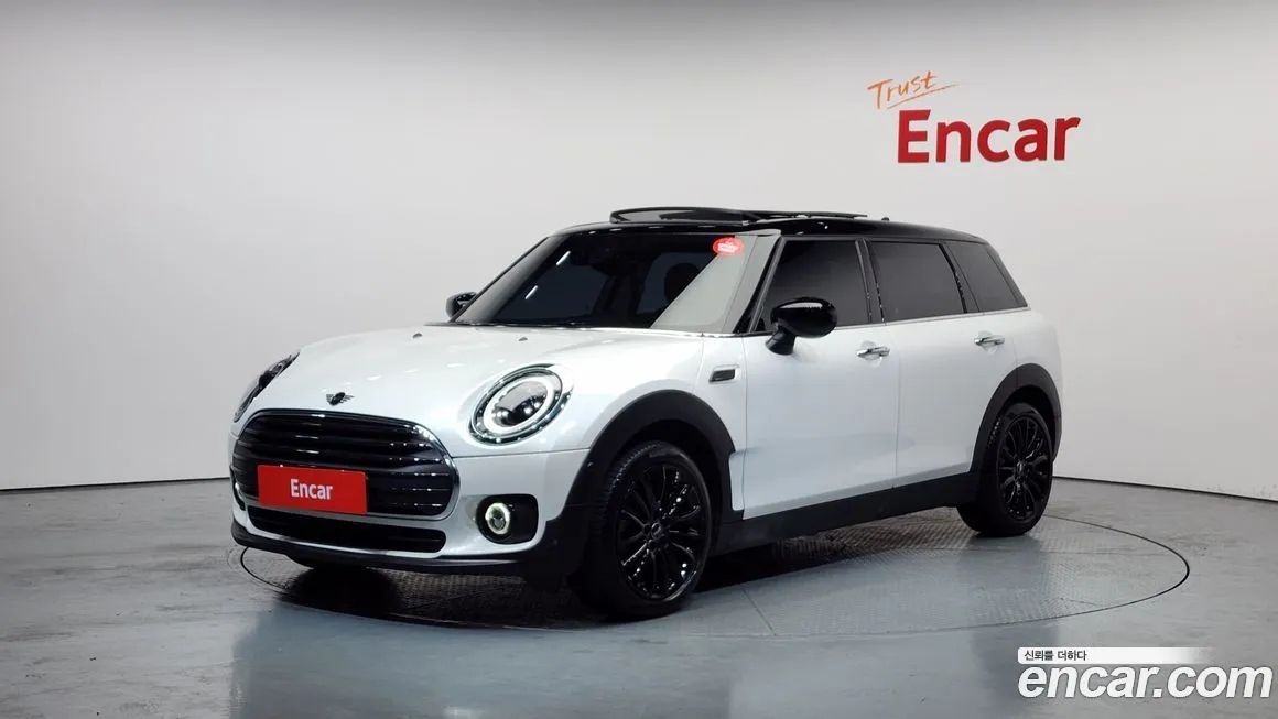 Mini Clubman — фото 1