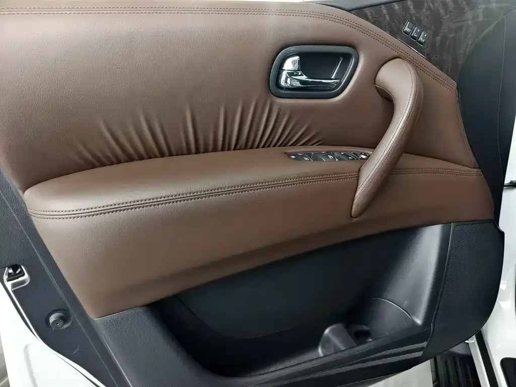Nissan Patrol 2023 из CN, фото 4