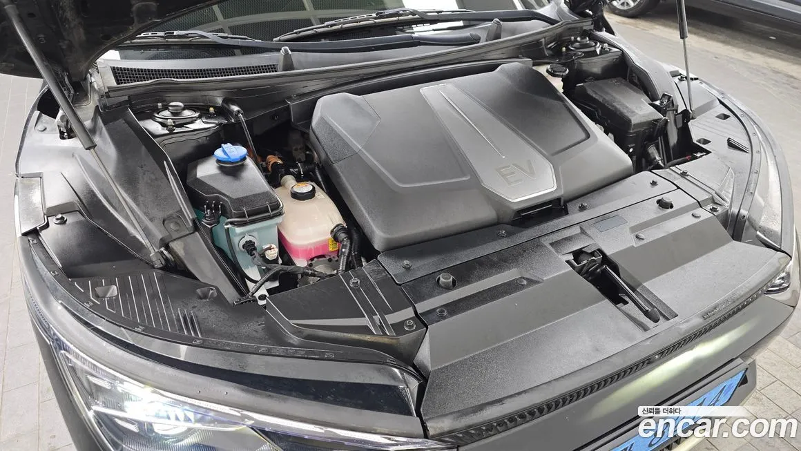 Kia EV6 2022 из KR, фото 10