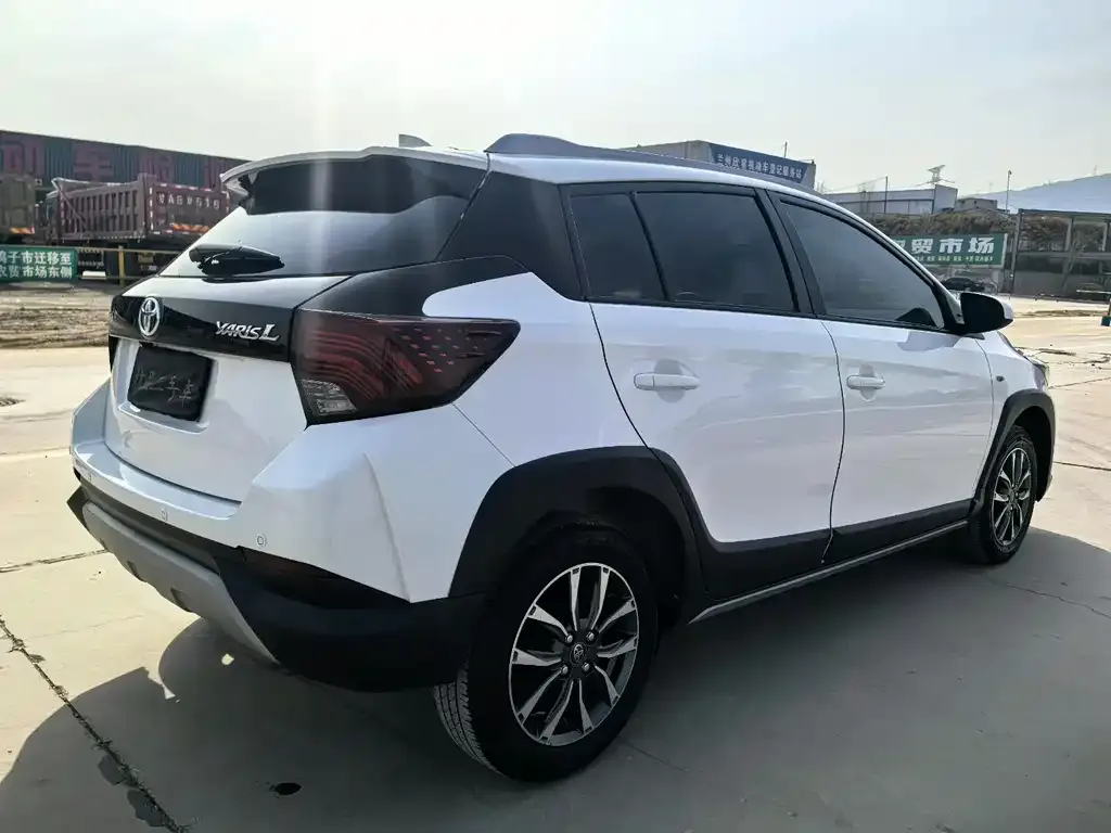 Toyota Yaris L 2022 из CN, фото 5