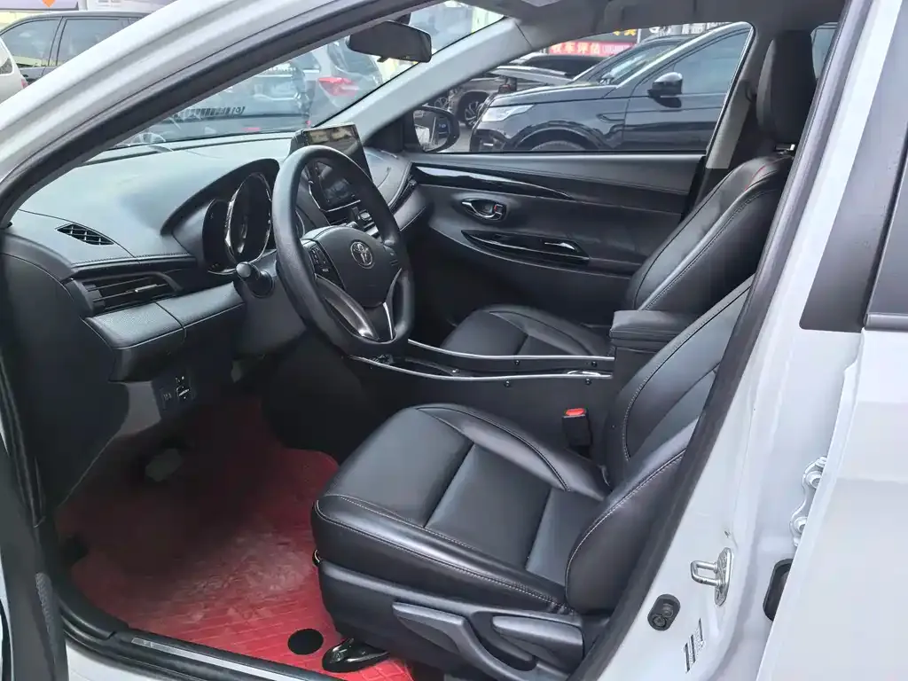 Toyota Yaris L 2022 из CN, фото 8
