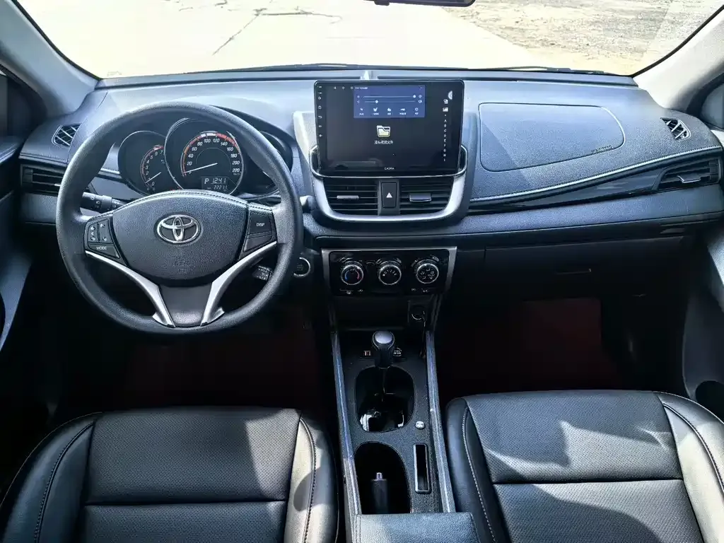 Toyota Yaris L 2022 из CN, фото 6