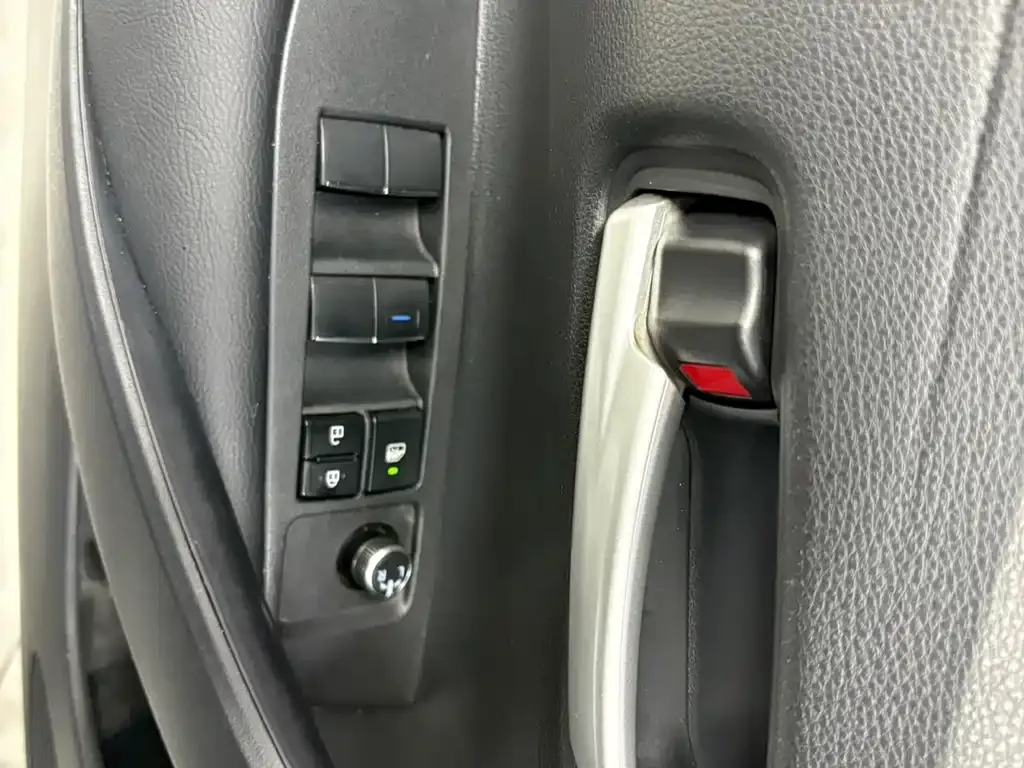 Toyota Levin 2021 из CN, фото 8