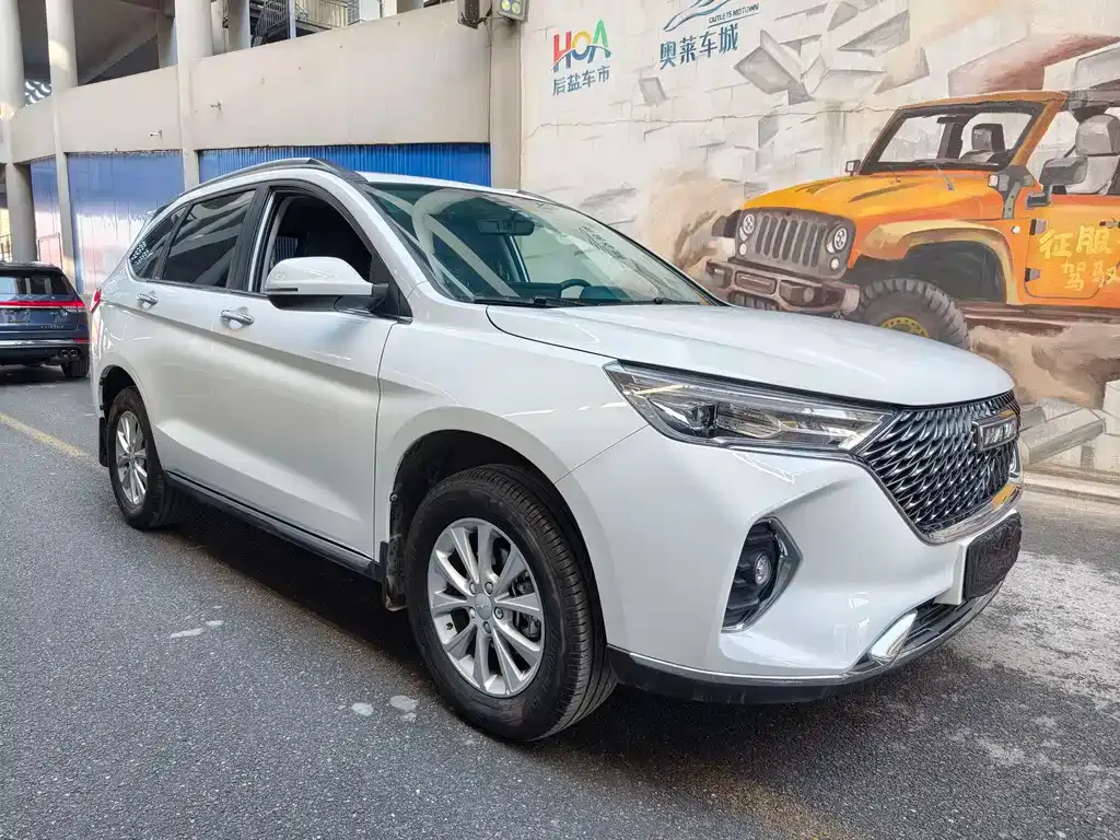 Haval M6 — фото 10