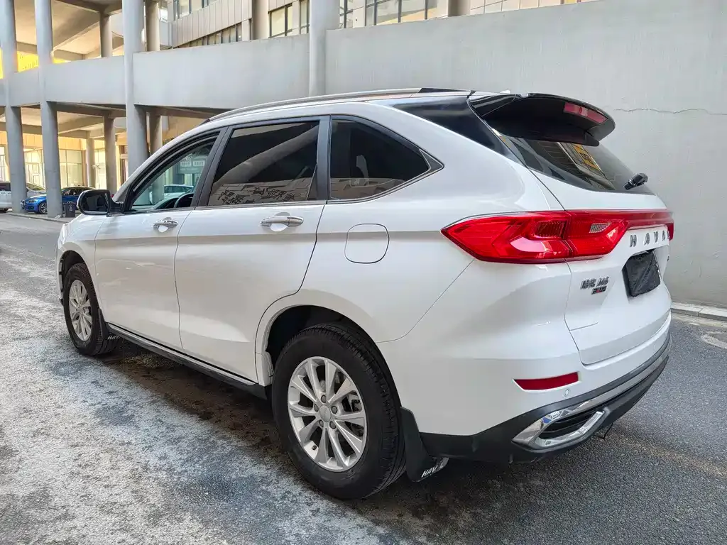 Haval M6 — фото 7