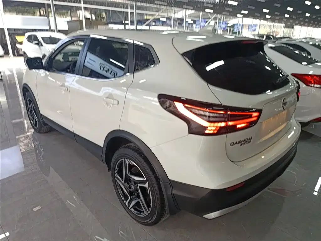 Nissan Qashqai 2025 из CN, фото 2