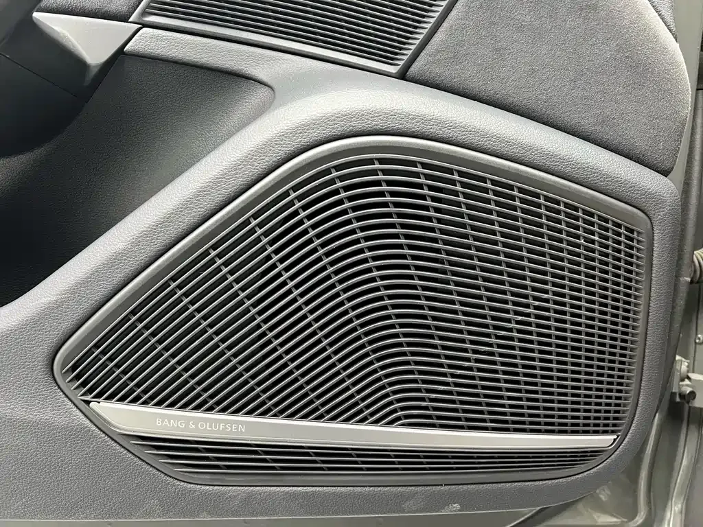 Audi S4 — фото 7
