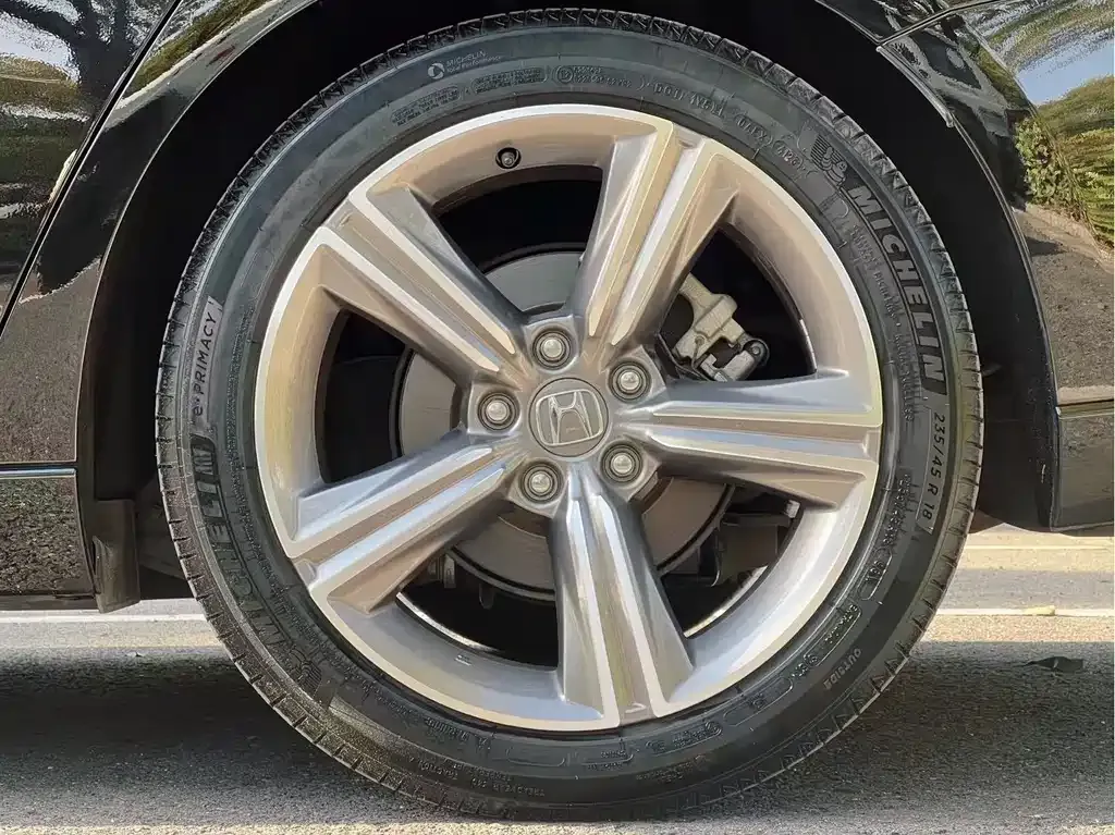 Honda Accord 2024 из CN, фото 2