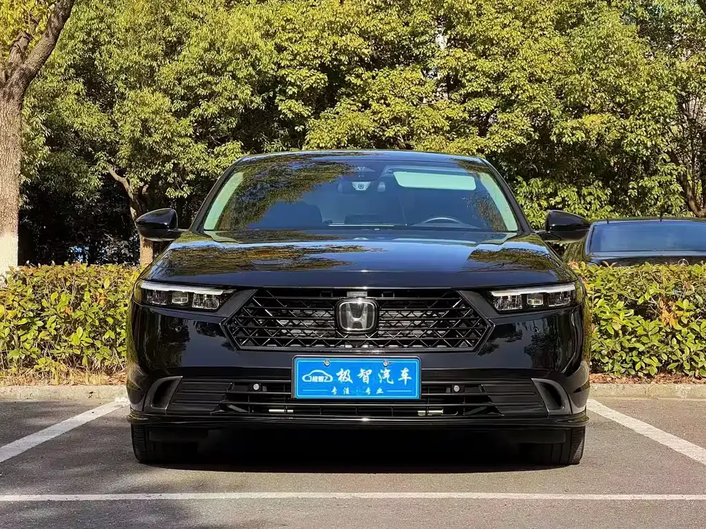 Honda Accord 2024 из CN, фото 8